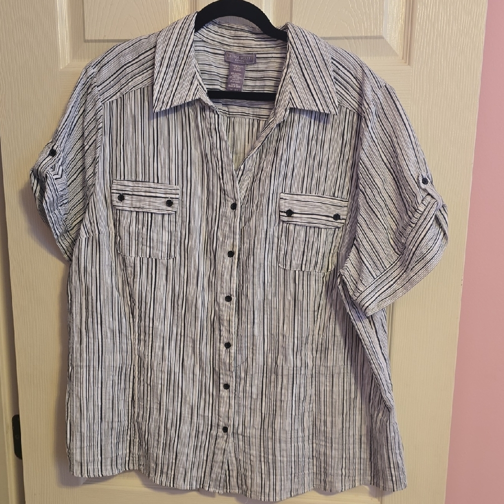 Laura Scott Black and White Striped‎ Casual Shirt